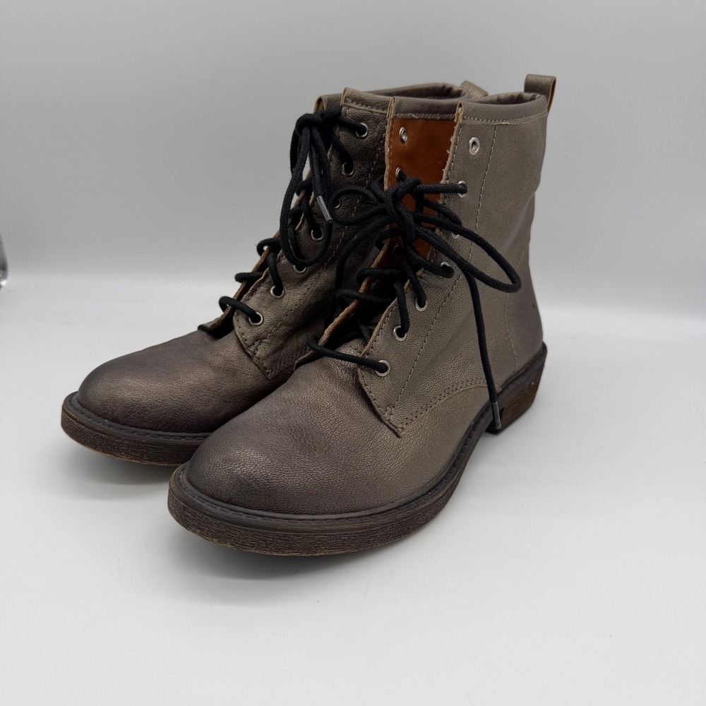 Lucky Brand Novembre Metallic Bronze Leather Combat Boots 7M Womens Lug‎ Sole